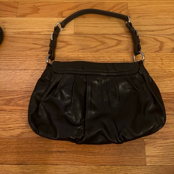 Prada leather handbag - Picture 2 of 4